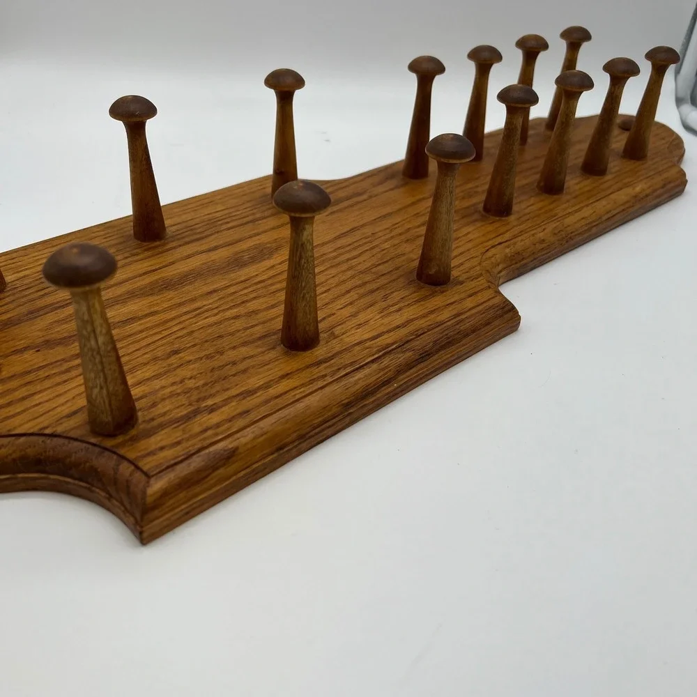 Cottagecore Wood Wall Display Rack – 14 Spindle Pegs Rustic Decor Vintage 80s